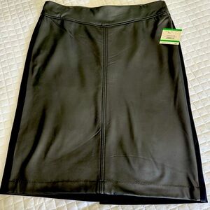 Anne Klein classic black pencil skirt, size large